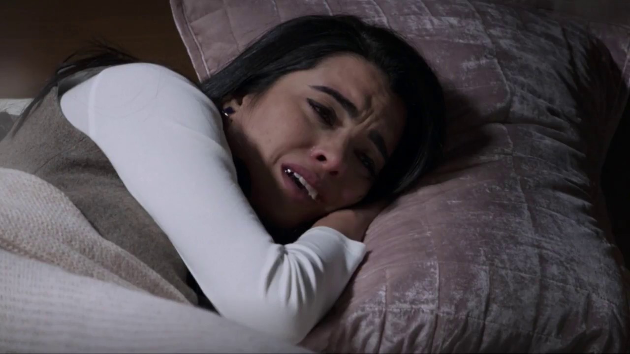 Vanessa sufre por la distancia de Paulino
