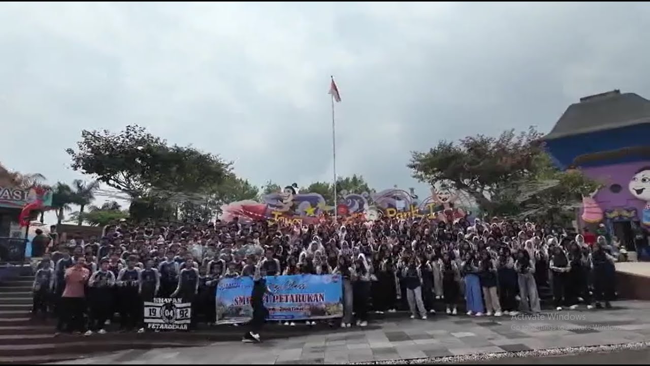 OUTING CLASS SMP NEGERI 4 PETARUKAN 2025