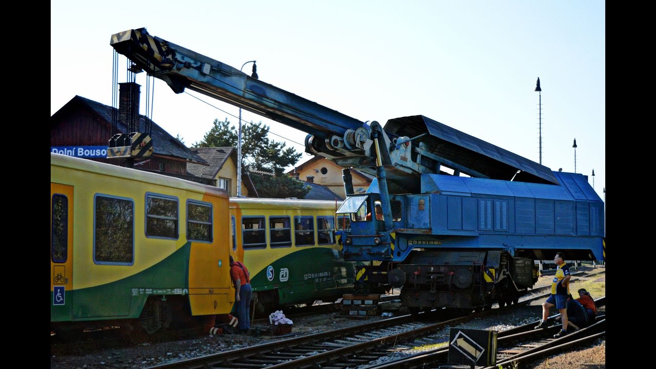Nehodový vlak s 754 007-3 + nakolejování 814 078-2 v Dolním Bousově (train Crash, accident)