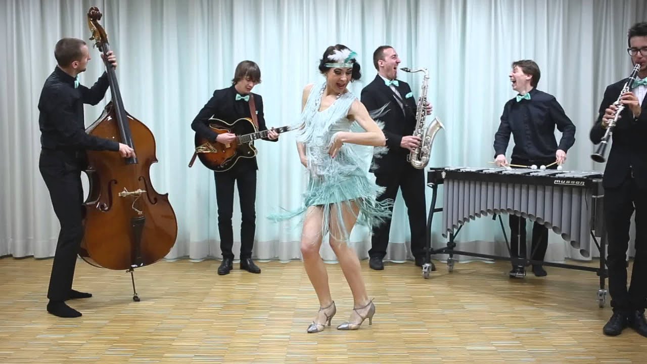 Lost  In Swing with CoCo Charleston!! Lindy-Hop ! Swing ! Jazz! Lausanne ! Canton de Vaud !