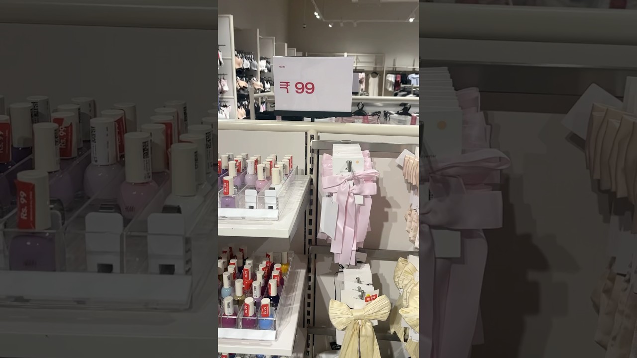 H&M sale 2025  , Runn&hellip;.😍#sale #shots #shopping #hm #trending #trendingshorts #shoppingvlog #hmhaul