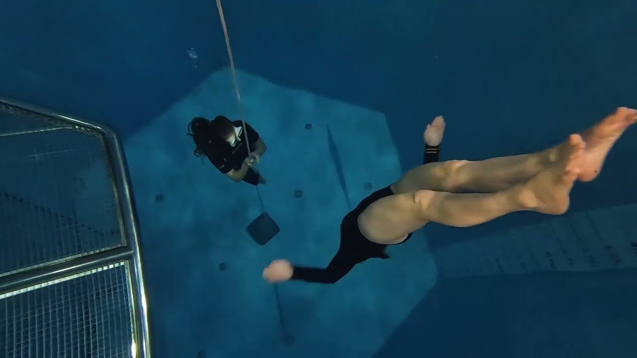 Freedive Praha: Úvod do Freedivingu (18.12.2022)