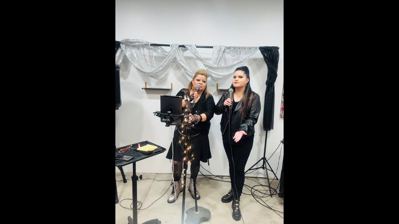 Noche de Karaoke #karaokenight #nochedekaraoke #karaokesongs #coversongs