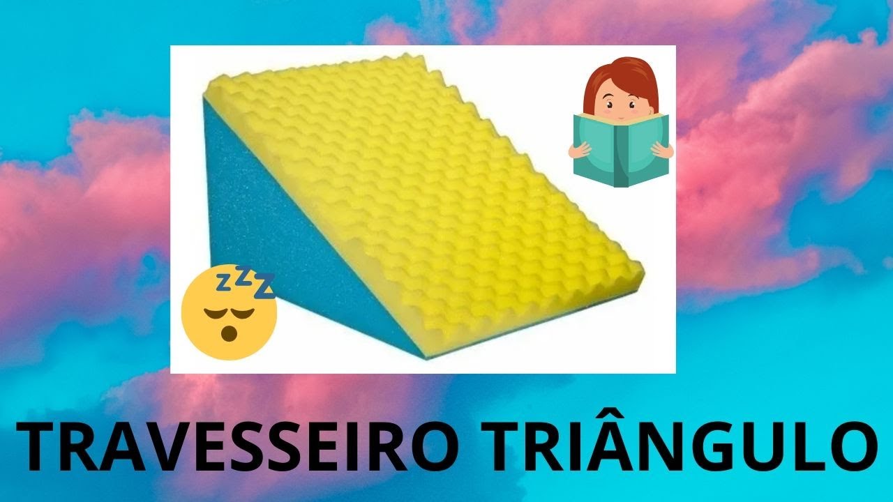 Travesseiro triângulo ou triangular.