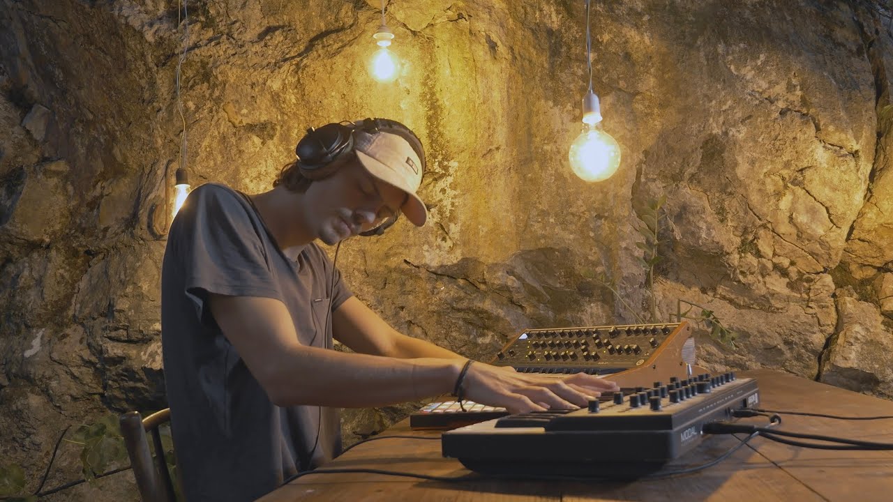 Gloom - Electronic Live Session