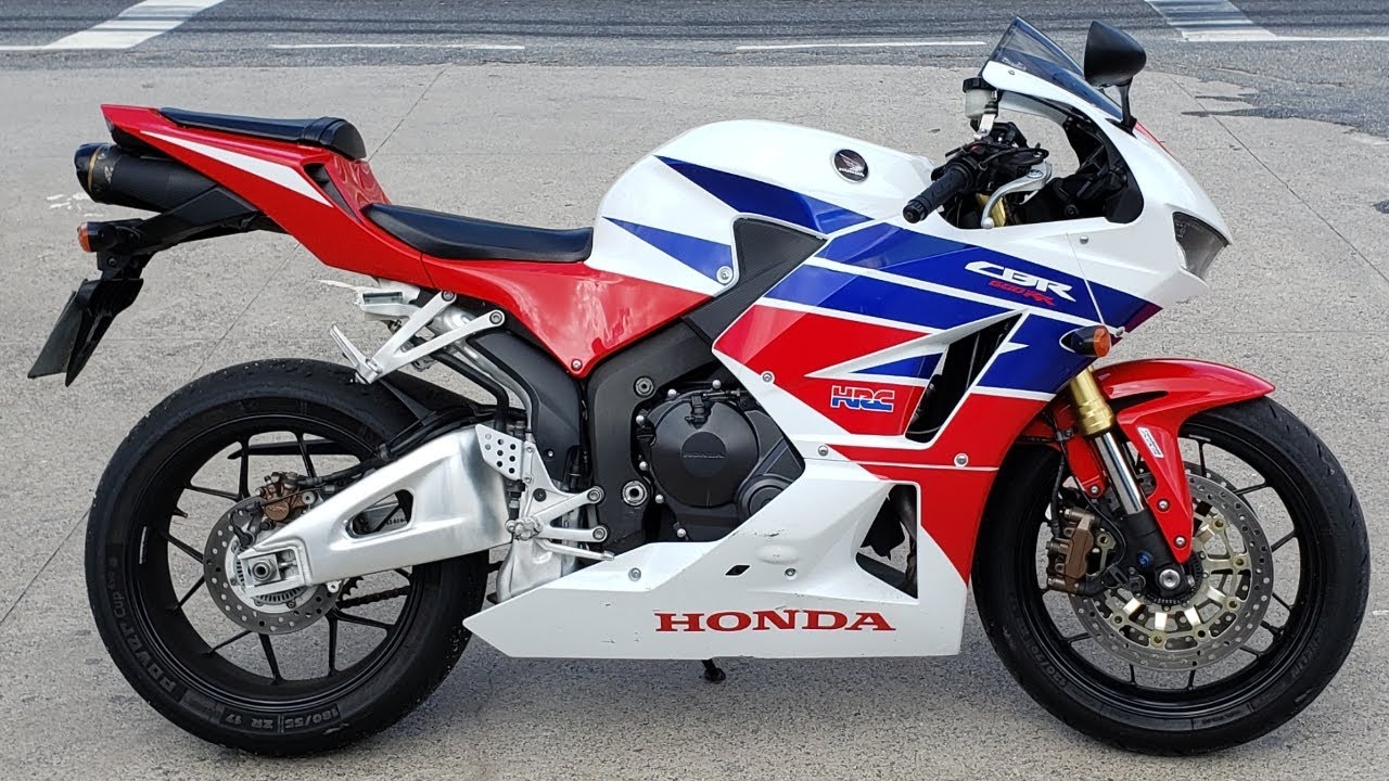 Rodolfinho da Z- Testando Honda CBR 600 RR- 2014.