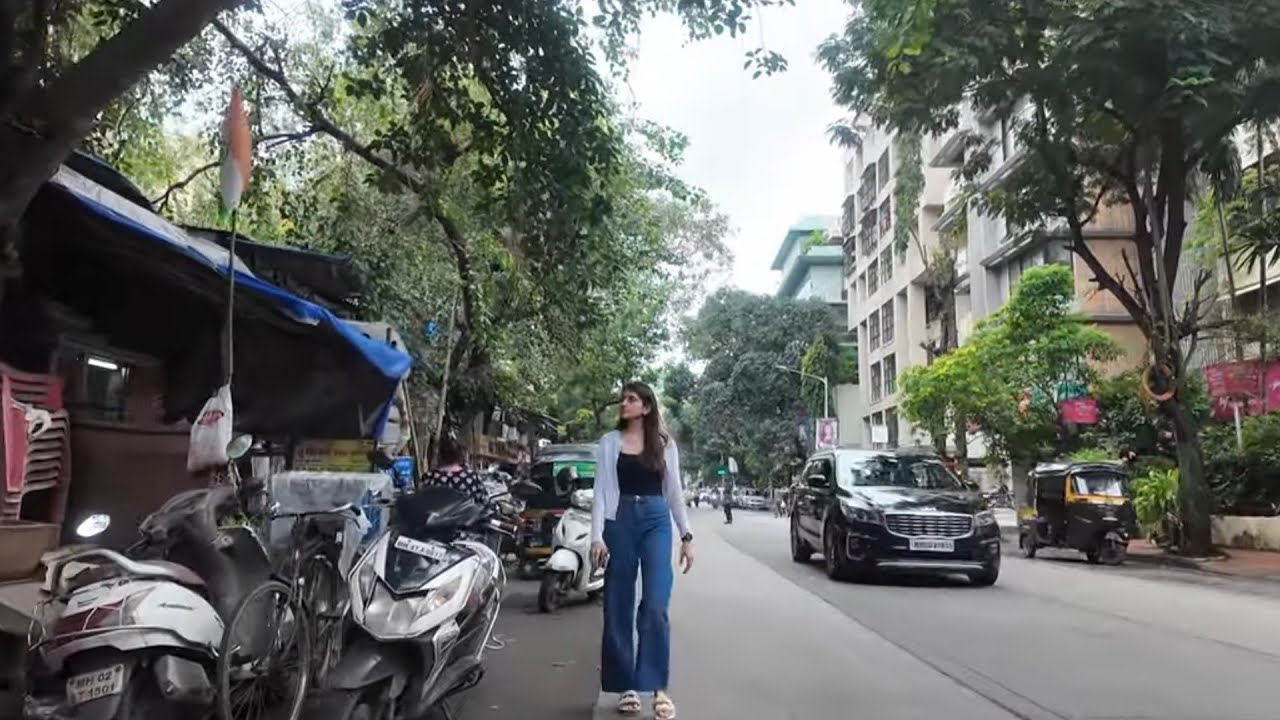 Walking From Bandra Rd ~Linking Market Mumbai India | Explore Mumbai street | Real Sound
