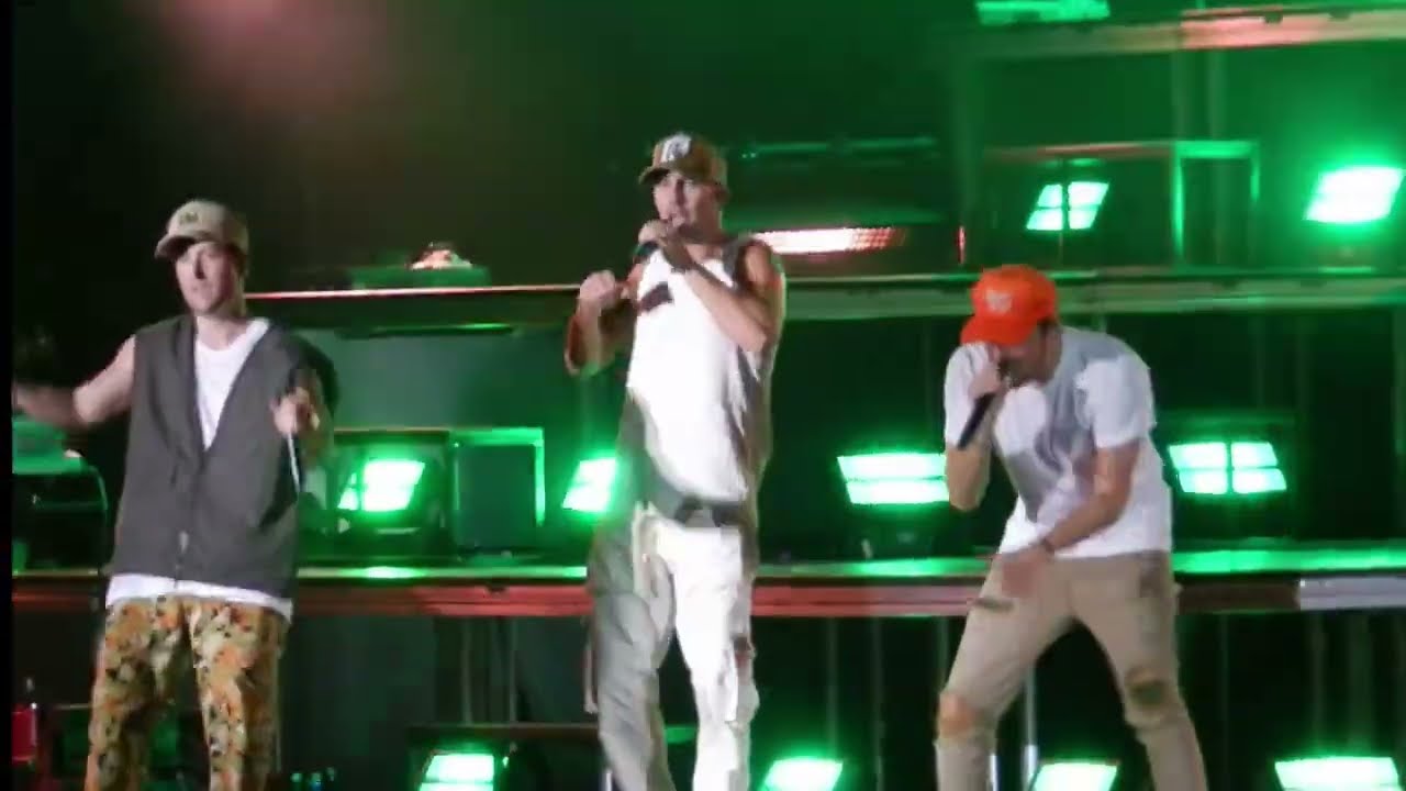Big Time Rush - Fall (Forever Tour; Gilford, NH; 6/25/2022) (Close-Up)