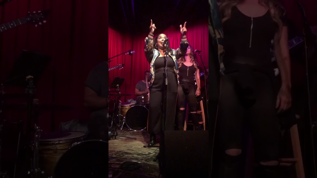 Brooke Simpson - It’s A Man’s Man’s Man’s World (Live at The Hotel Cafe on 4-13-2018)