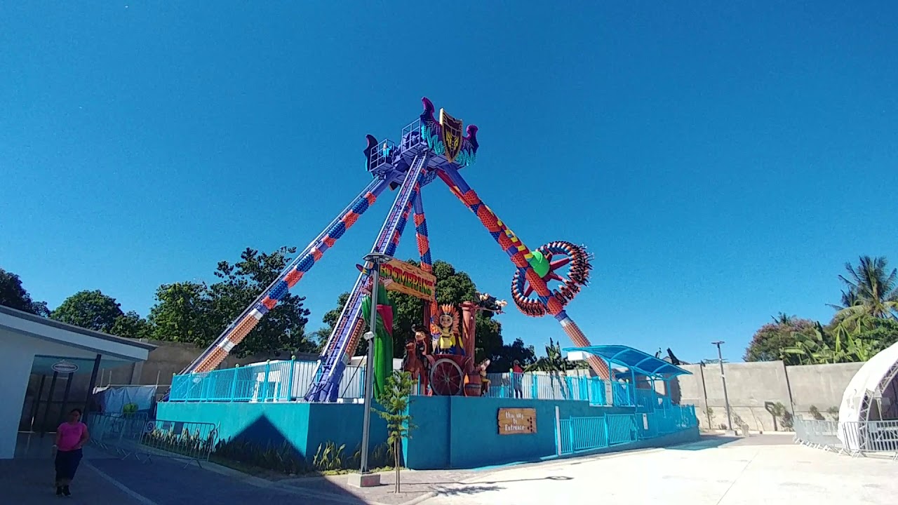 Boomerang @ Anjo World Theme Park, Minglanilla, Cebu