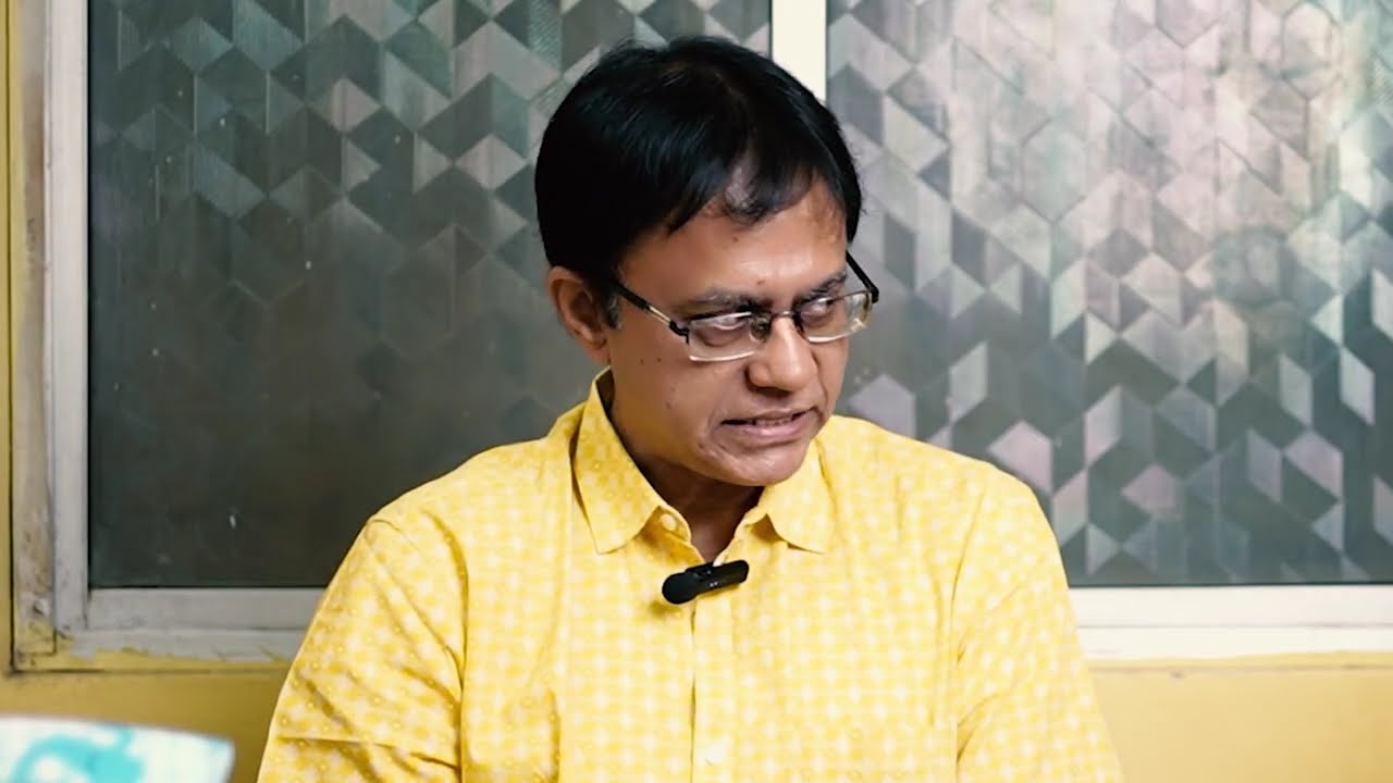 মুখোমুখি ডাঃ সুজয় চক্রবর্তী শিশু রোগ বিশেষজ্ঞ ও প্রাক্তন পুর প্রশাসক, হাওড়া #childspecialistdoctor