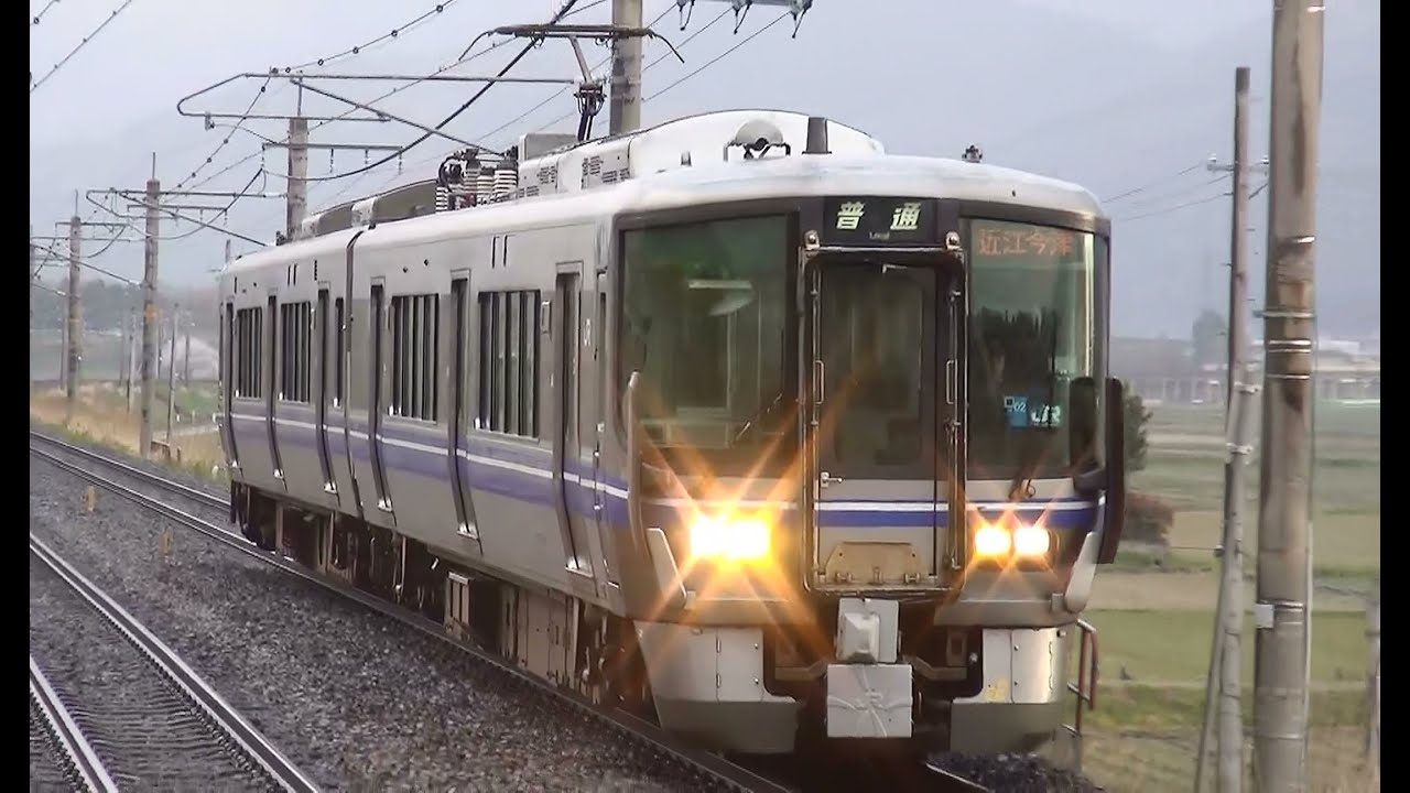 JR西日本521系 朝の湖西線近江中庄駅6時56分発普通近江今津行き