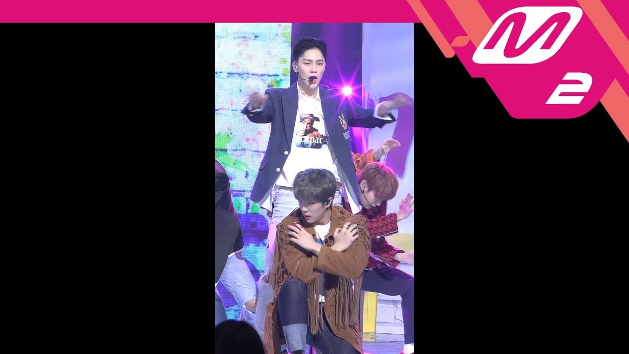 [MPD직캠] JBJ 권현빈 직캠  '꽃이야(My Flower)' (JBJ KWON HYUNBIN FanCam) | @MCOUNTDOWN_2018.1.18