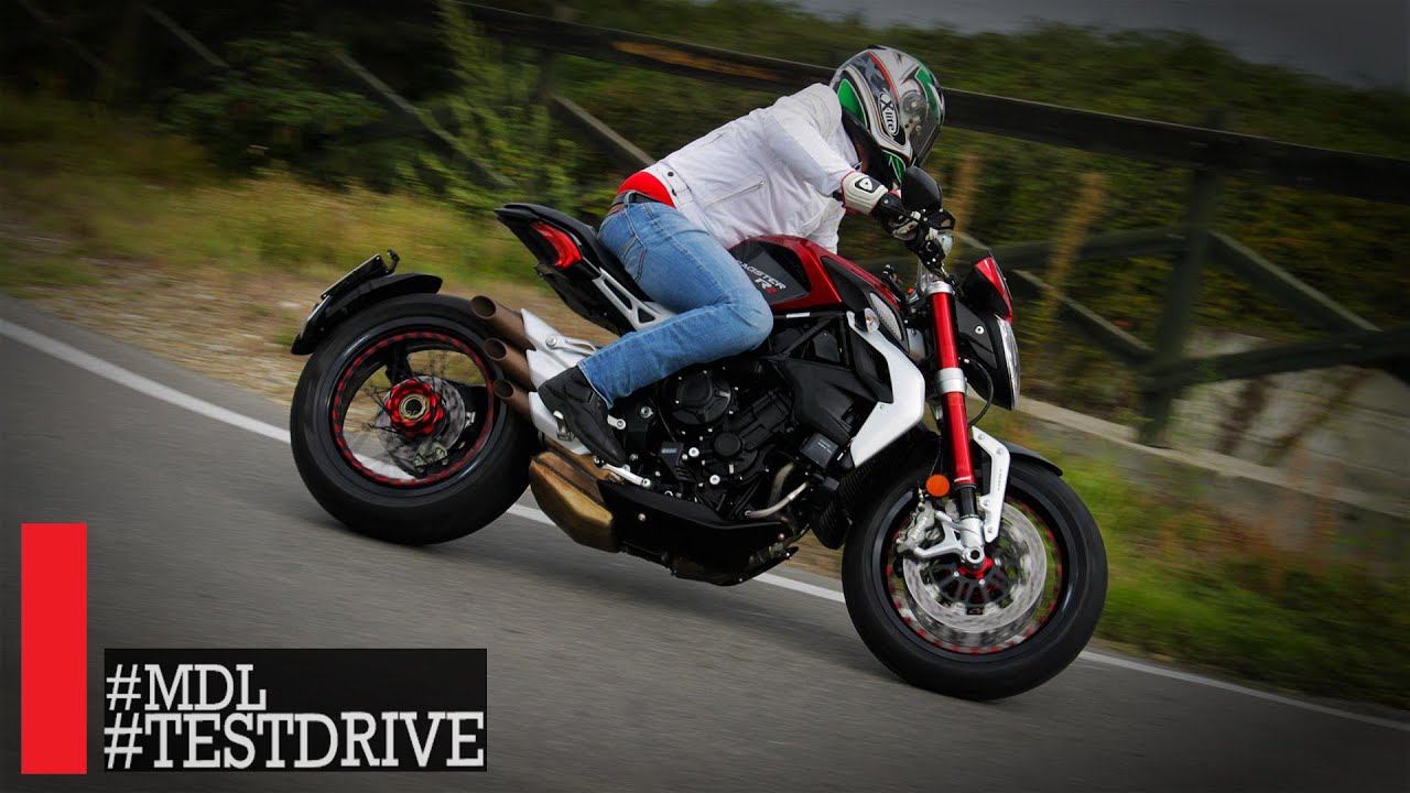 MV Agusta Dragster 800 RR | 140 CV sulle strade di una storia italiana