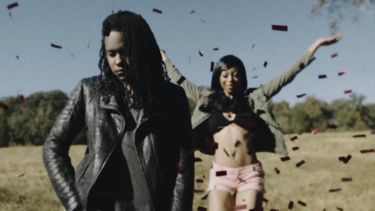 Sk8star - 2 Sexy (Official Music Video)
