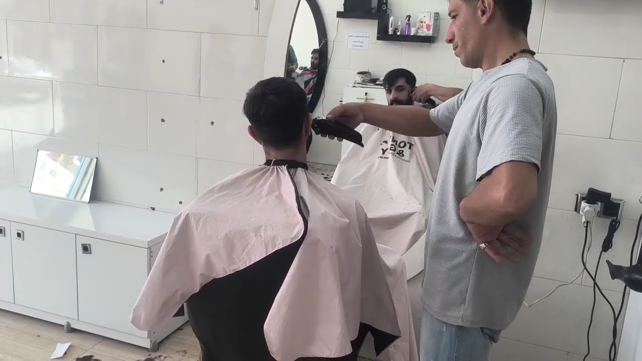 Jafar goes to the hairdresser and makes himself beautiful 🥰