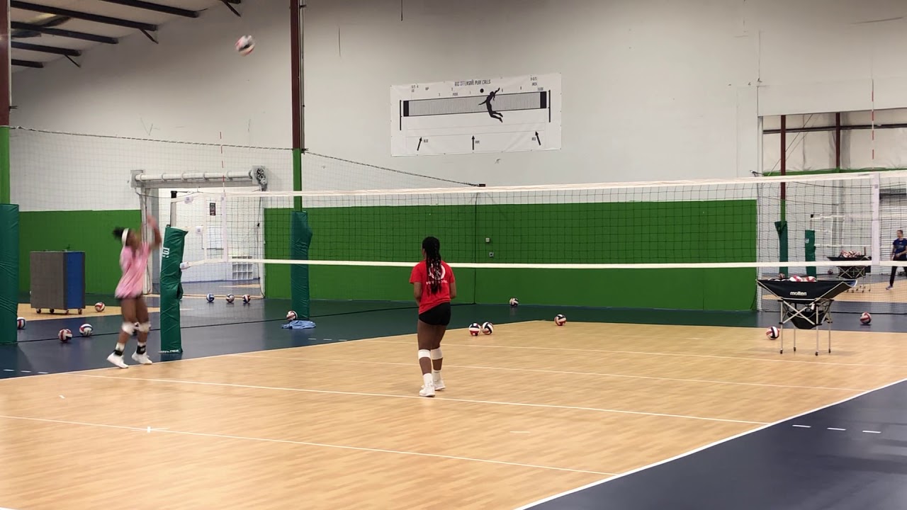 Amaya Cooper 4.0 Class of 2022 5'10 - Volleyball:RS/OS/MH, 9'8 Approach & Track:PRs LJ 18'7, HJ 5'2