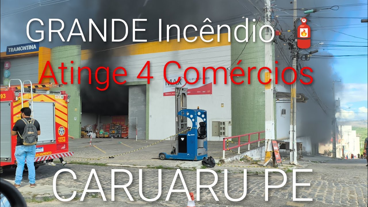 Incêndio atinge 4 galpões em Caruaru 