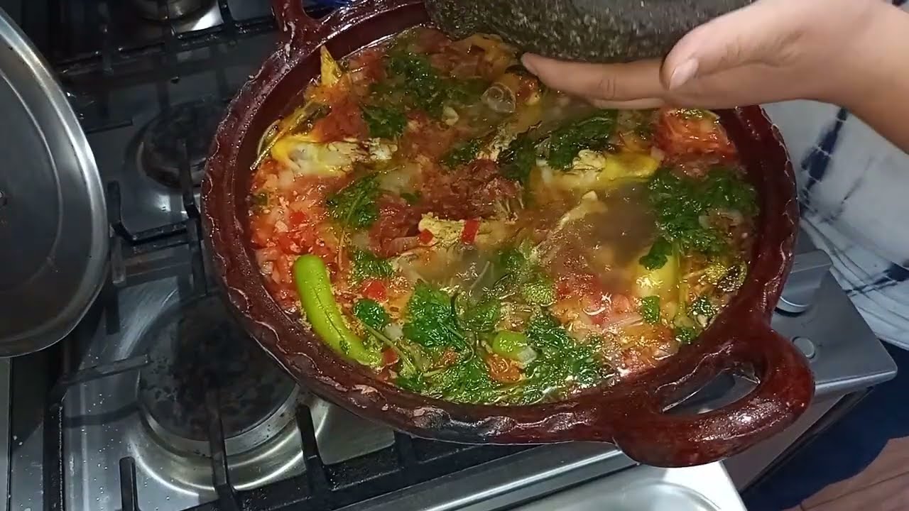 Albóndigas de masa con pollo estilo Guerrero (Zihuatanejo)!!!!!!!