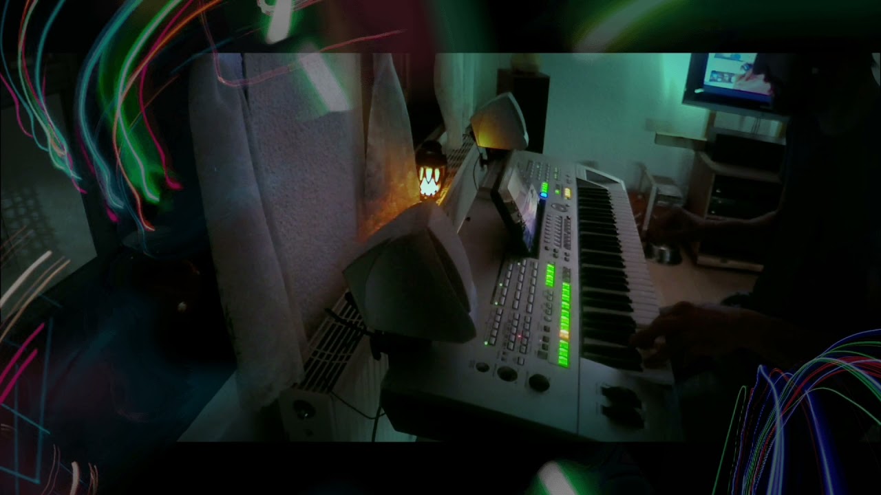 80th Hit ( Feels like ) Heaven - Fiction Factory Cover by Markus on Yamaha Tyros