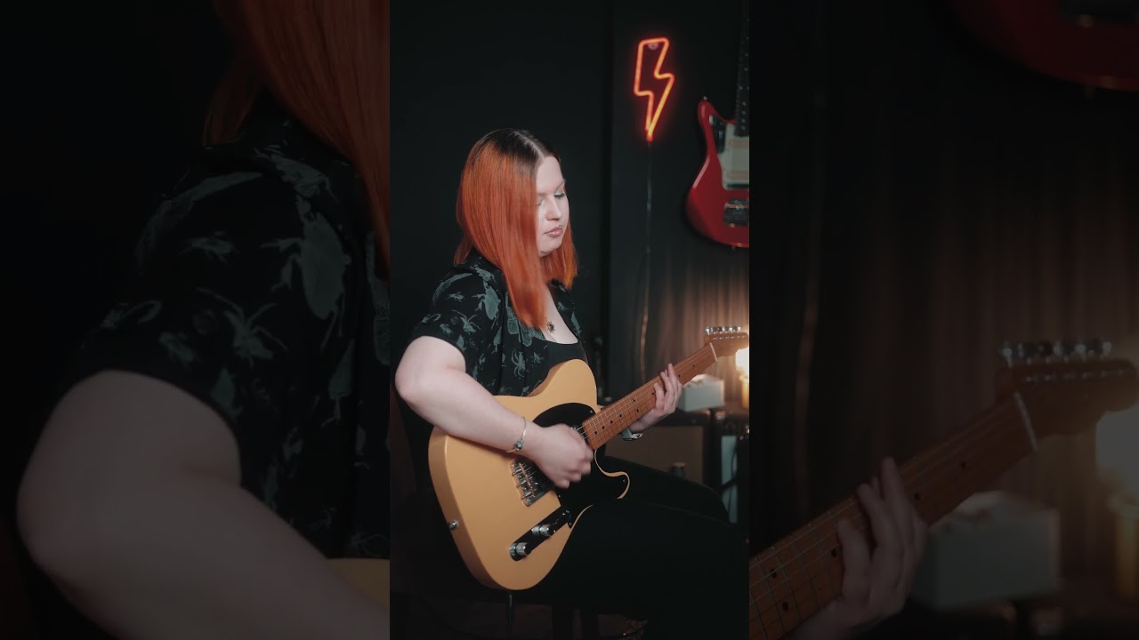 One riff, 5 guitars: Queens Of The Stone Age - If Only