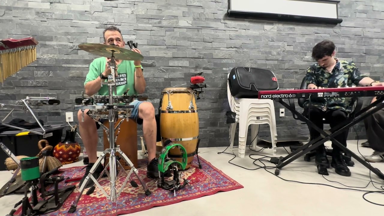 Nico Arnicho y Fede Noll  Afro Beat en Villa Dolores Park