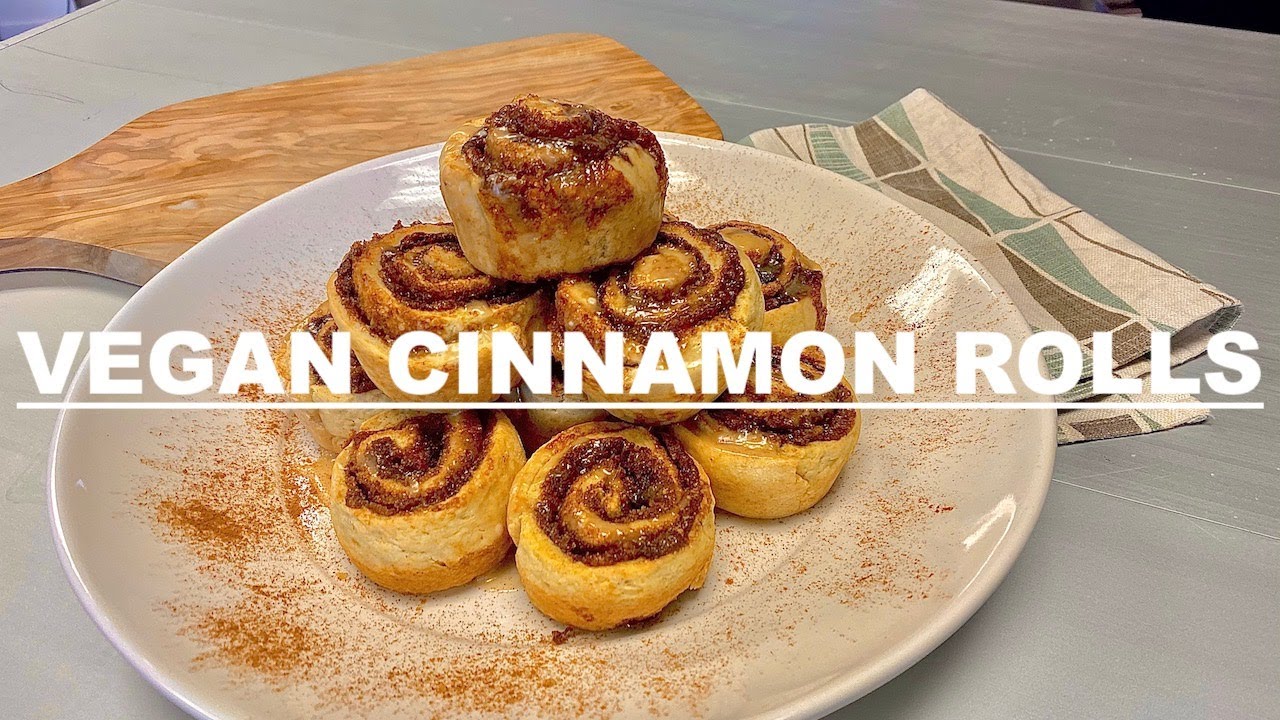HOW TO: EASY VEGAN CINNAMON ROLLS (no yeast/rising