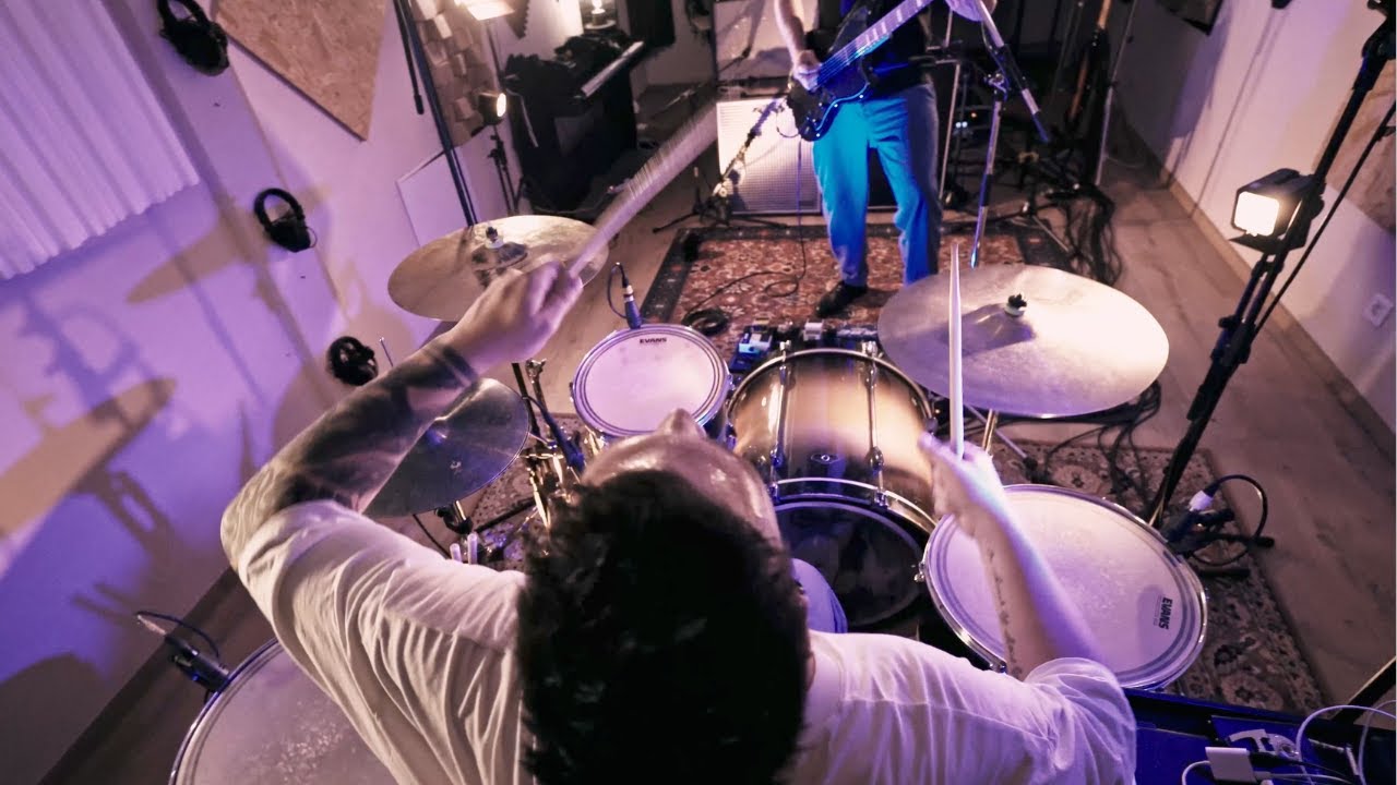 Baleine - Wanna Be Mine ? (Live Studio)