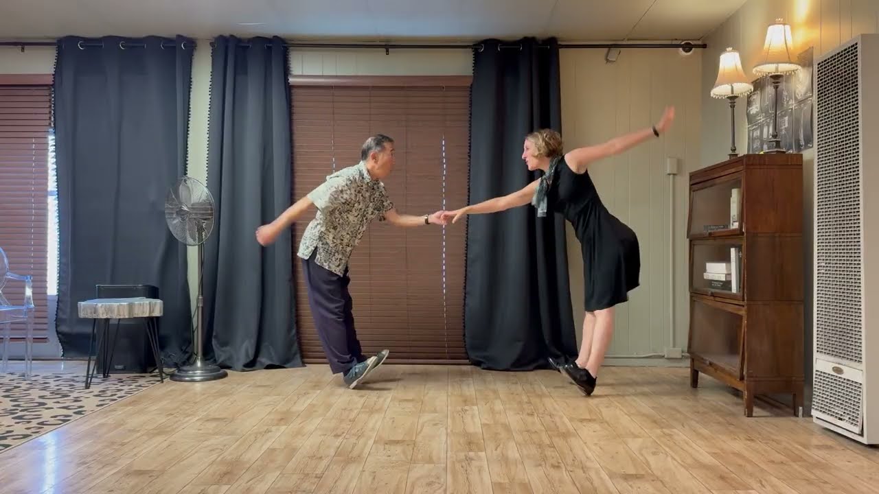 August 2025 Week 2 -- Intermediate Lindy Hop