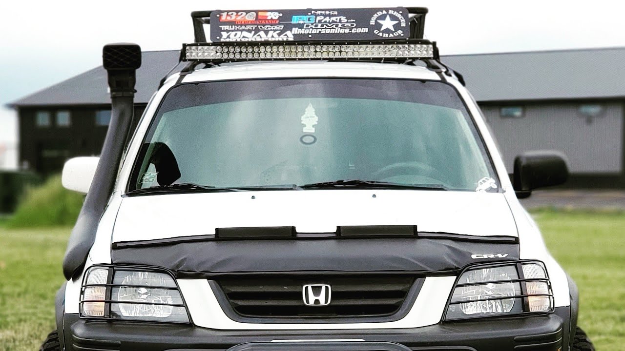 Light Bar is on the 2000 CRV!!