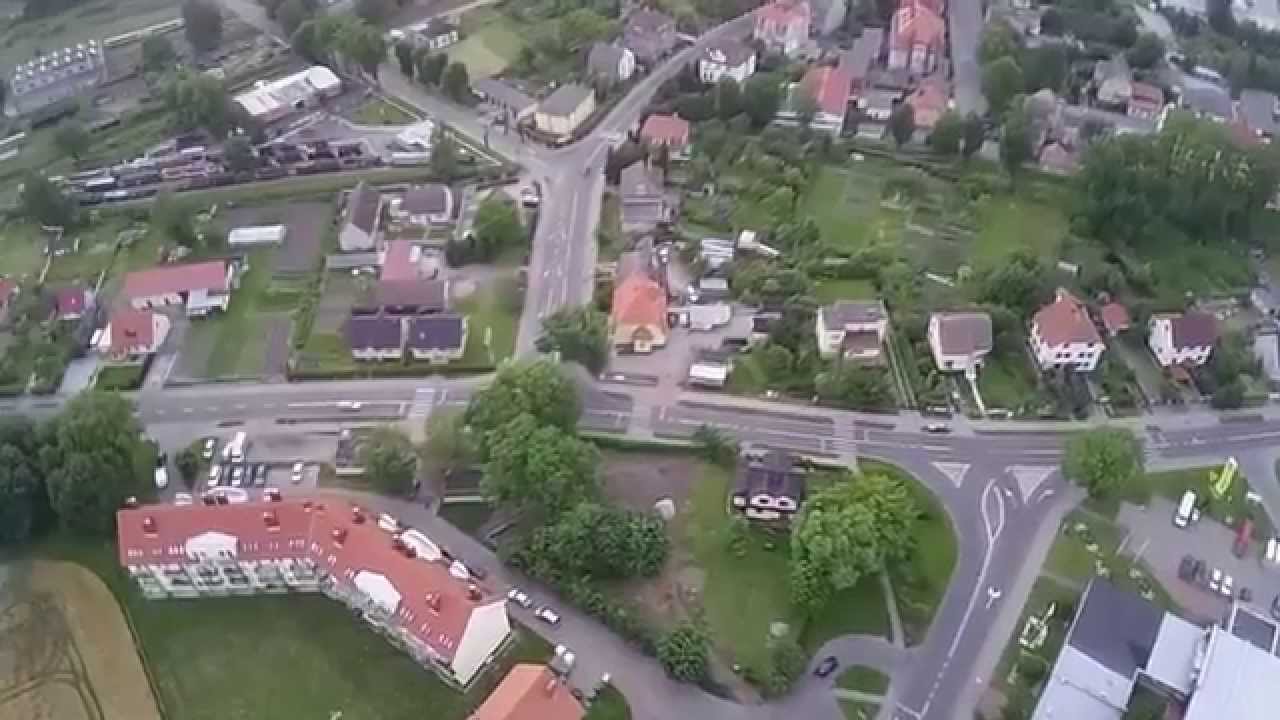 Gryfice od ulicy Trzygłowskiej widok z lotu dronem quadrocopterem