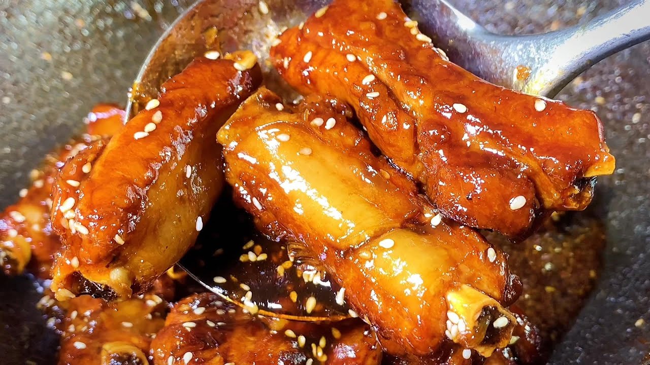 這才是糖醋排骨簡單又好吃的做法，教你糖醋的正確比例，太香了【一畫美食】#糖醋排骨 #糖醋 #排骨