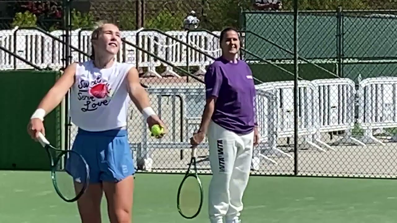 Mirra Andreeva vs Caroline Garcia: Stunning Female Tennis Players in Practice #WTA #IndianWells 100