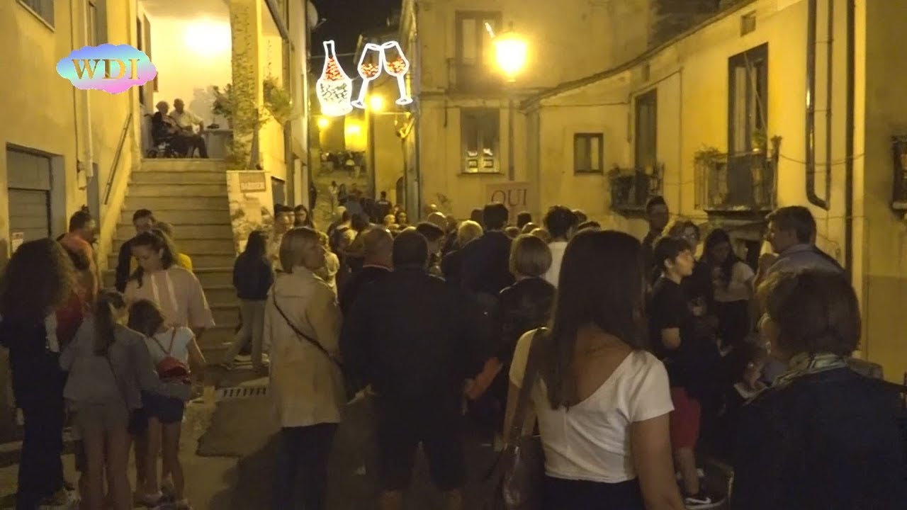Aprigliano: “Calici a Corte”, gastronomia e spettacolo