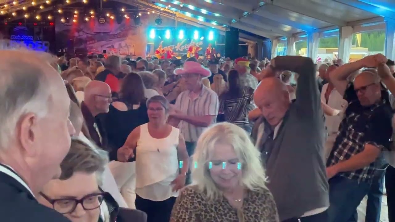Låt hjulen rulla med Larz Kristerz på Dansbandsfestivalen En kväll i juni Dansnytt Sonja Irene