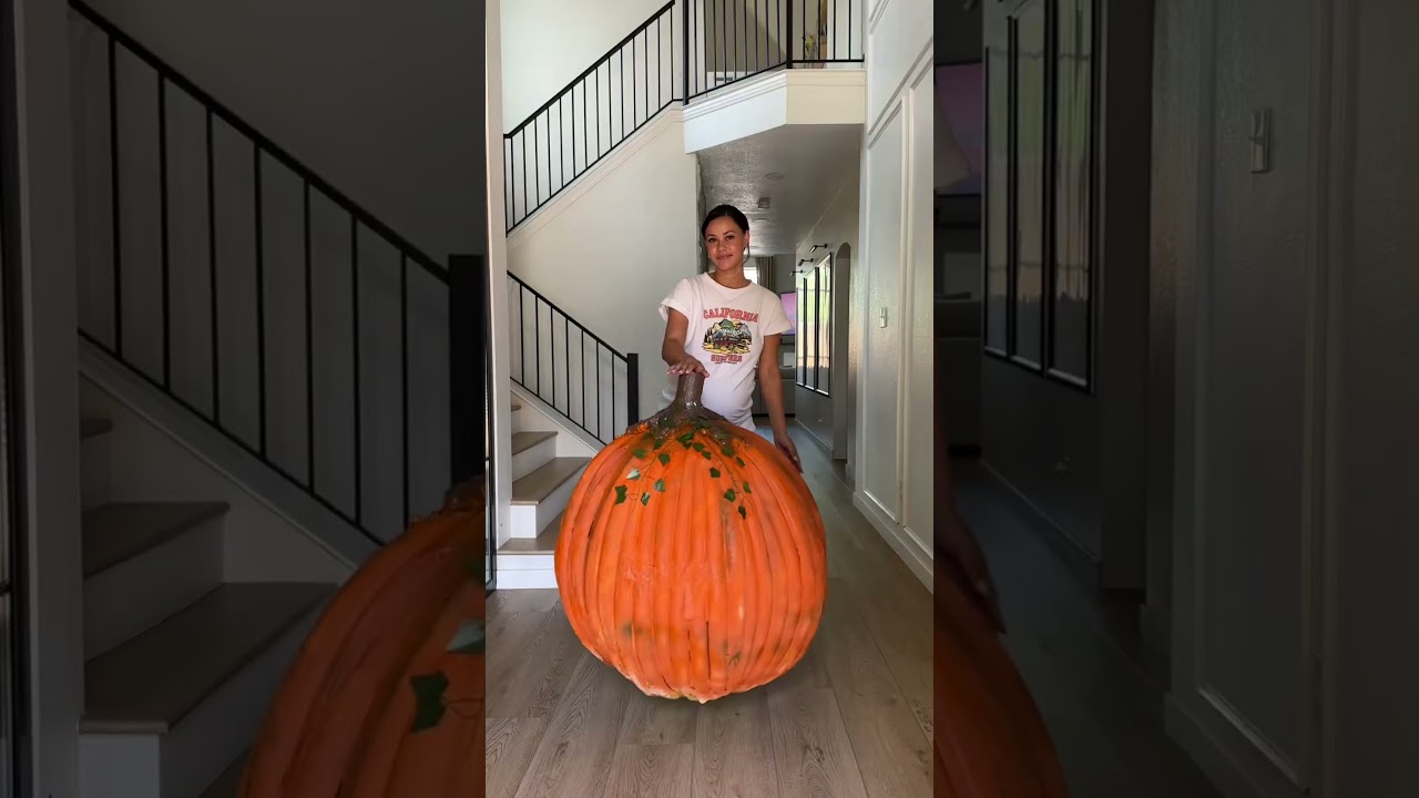 Let's make giant pumpkins out of pool noodles!! 🎃