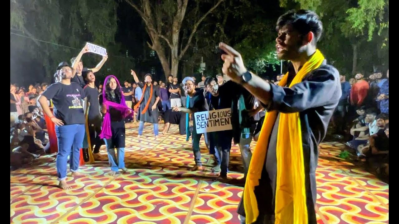 IIT Kanpur Dram Eve II Nukkad Natak: Dharm Sankat mei hai