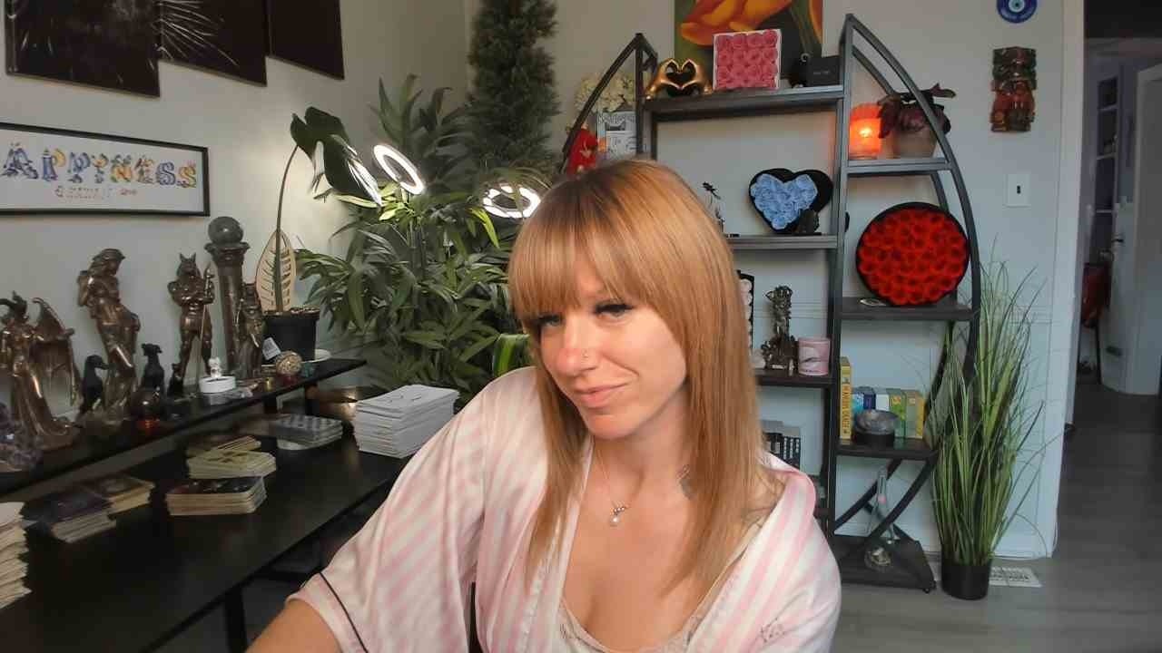 Бог использует вас, чтобы преподать этим людям очень трудный и ценный урок.