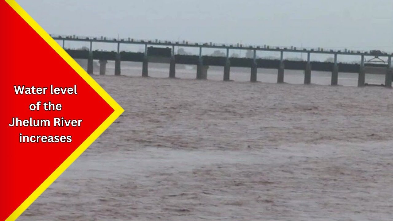 Jammu Kashmir: Due to continuous heavy rainfall in upper regions, the Chenab River is in full spate