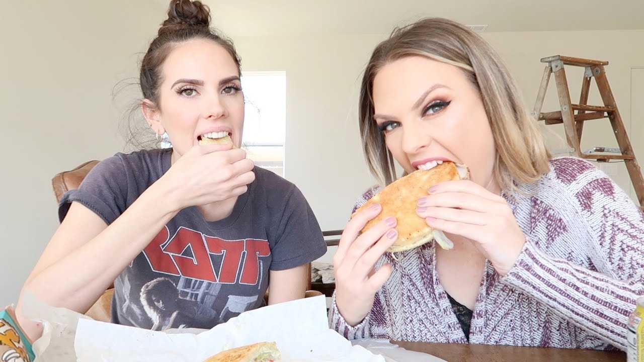ITALIAN MUKBANG - IT'S LOUD BABY!