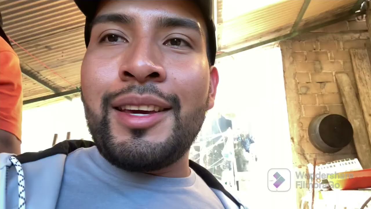 As&iacute; se elaboran los JOYONAQUE ( flor  costurada en lengua zoque )