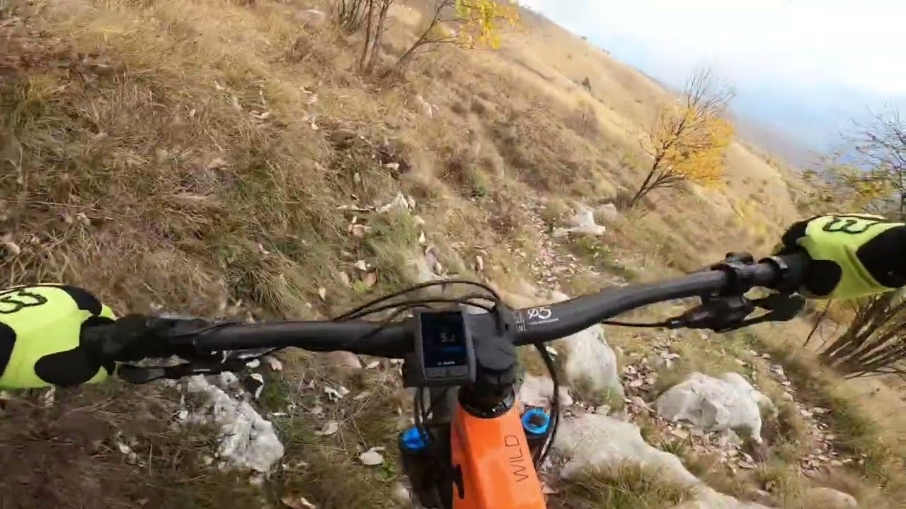 Sentiero cai 982 con ebike Orbea wild team