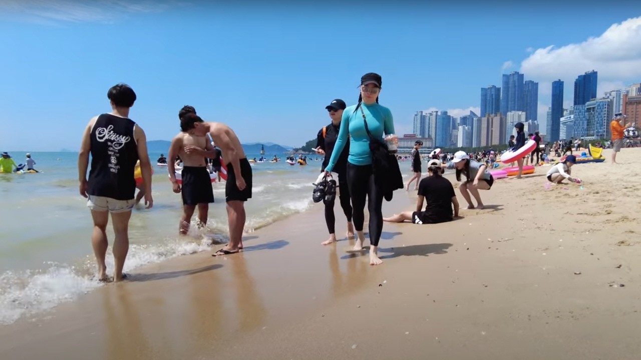 [4K] Summer Heundae Beach - Busan's Iconic Seaside Paradise