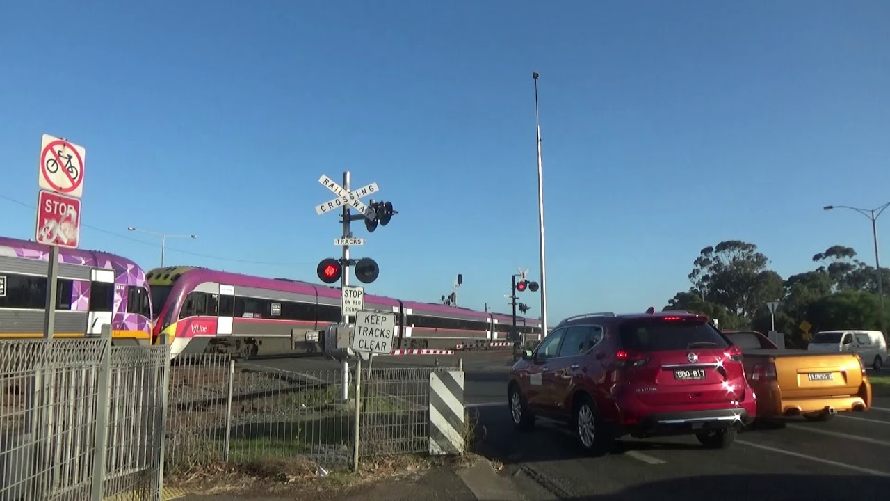 Railway Crossing, Station St, Norlane, VIC, Australia 2