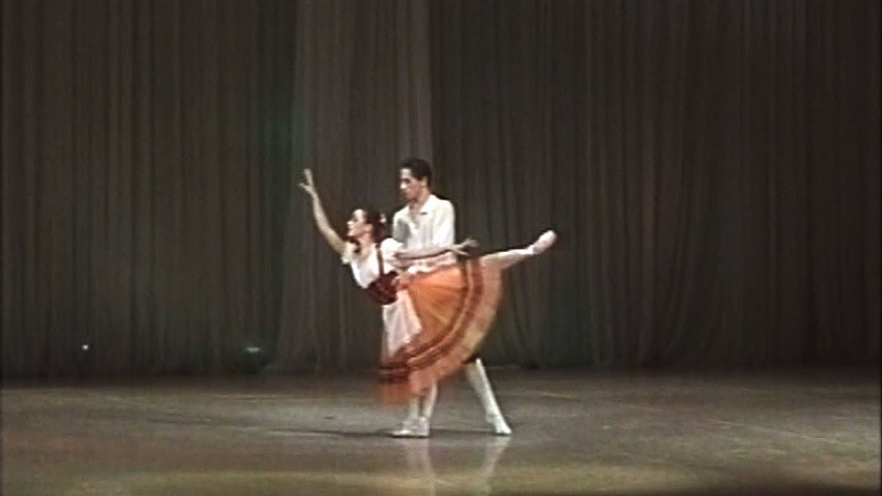 Arabesque 2000 / Sergei Upkin, Eve Andre. Flower Festival in Genzano