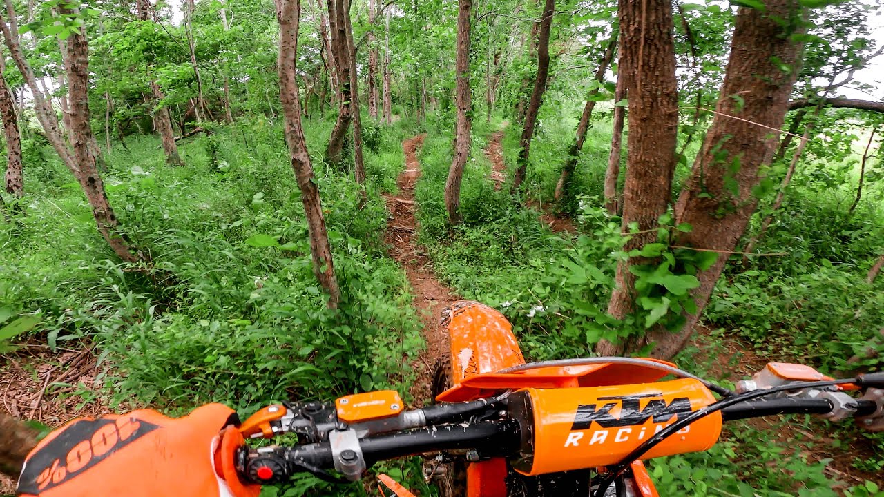 KTM 2 Stroke Enduro Riding