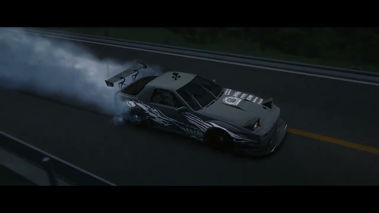 Drifting A Mazda RX-7 Through Traffic