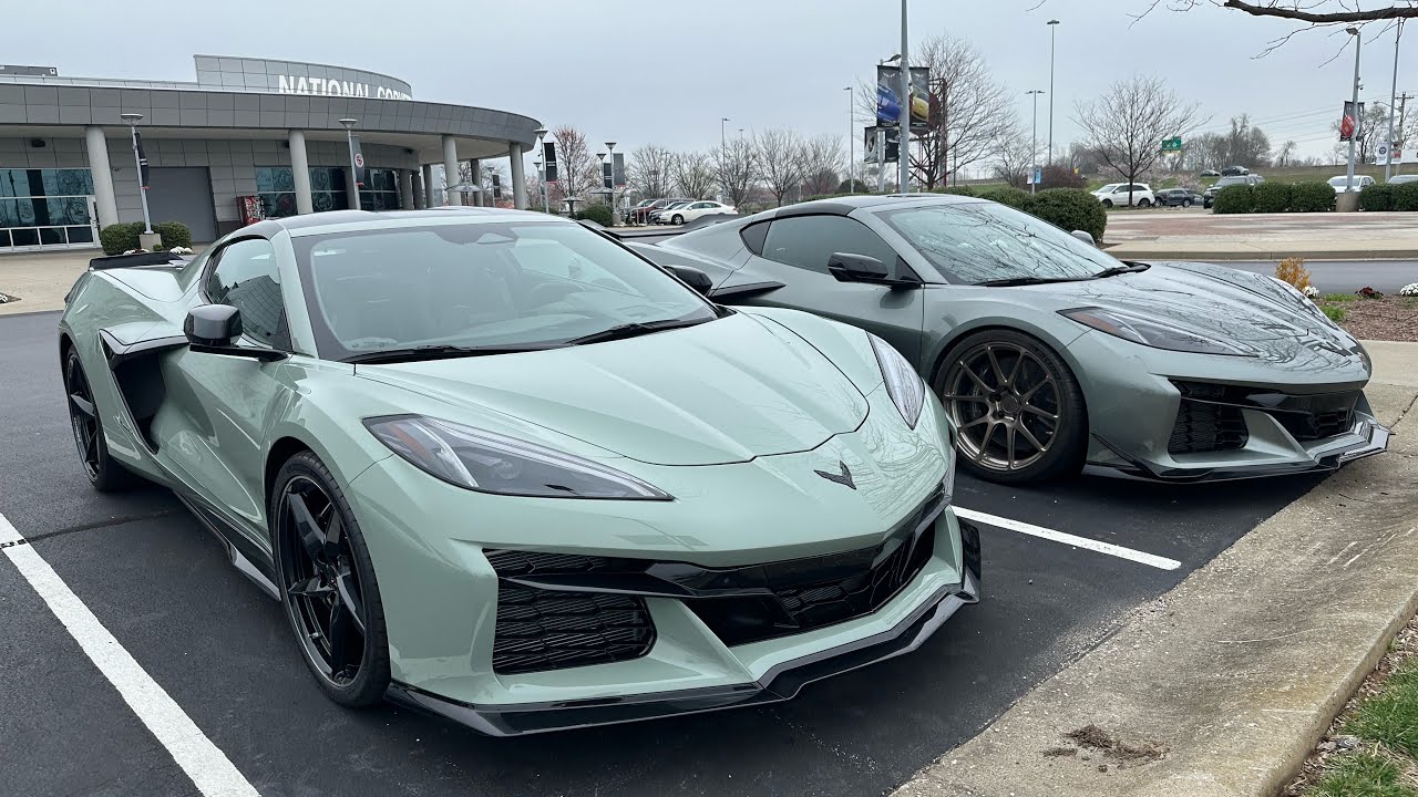 Driving comparisons - E-Ray, Z06, and Stingray