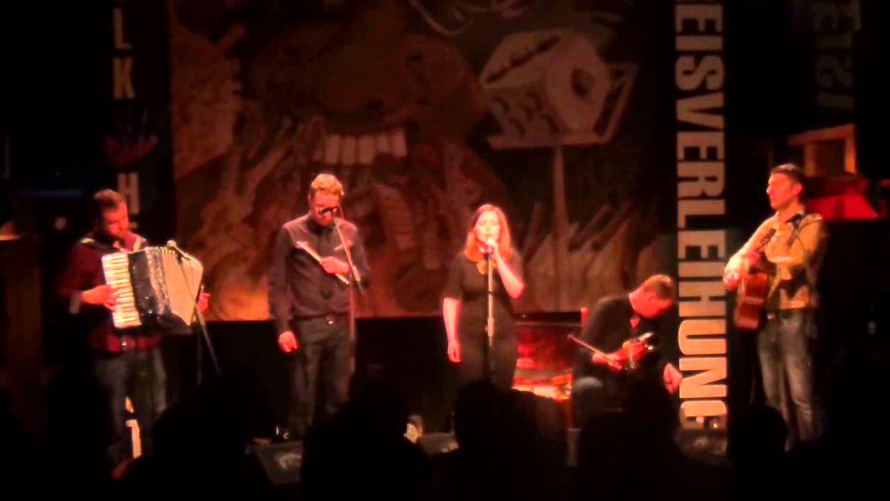 Ellen MacDonald & DÀIMH - Gur h-E Mo Ghille Dubh Dhonn (11/11)