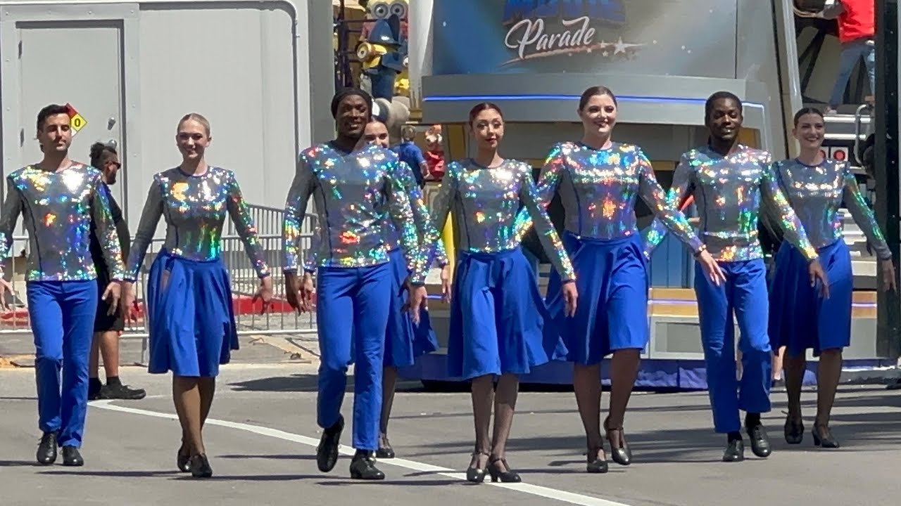 Universal Orlando’s Mega Movie Parade 9.19.24